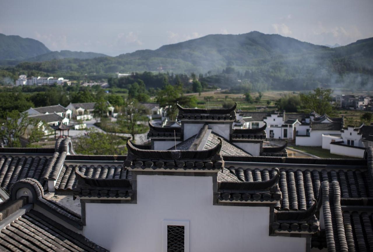 Banyan Tree Hotel Huangshan-The Ancient Charm Of Huizhou, A Paradise Buitenkant foto
